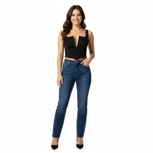*PrettyLittleThing Black Deep V Corset Crop Top – US 6